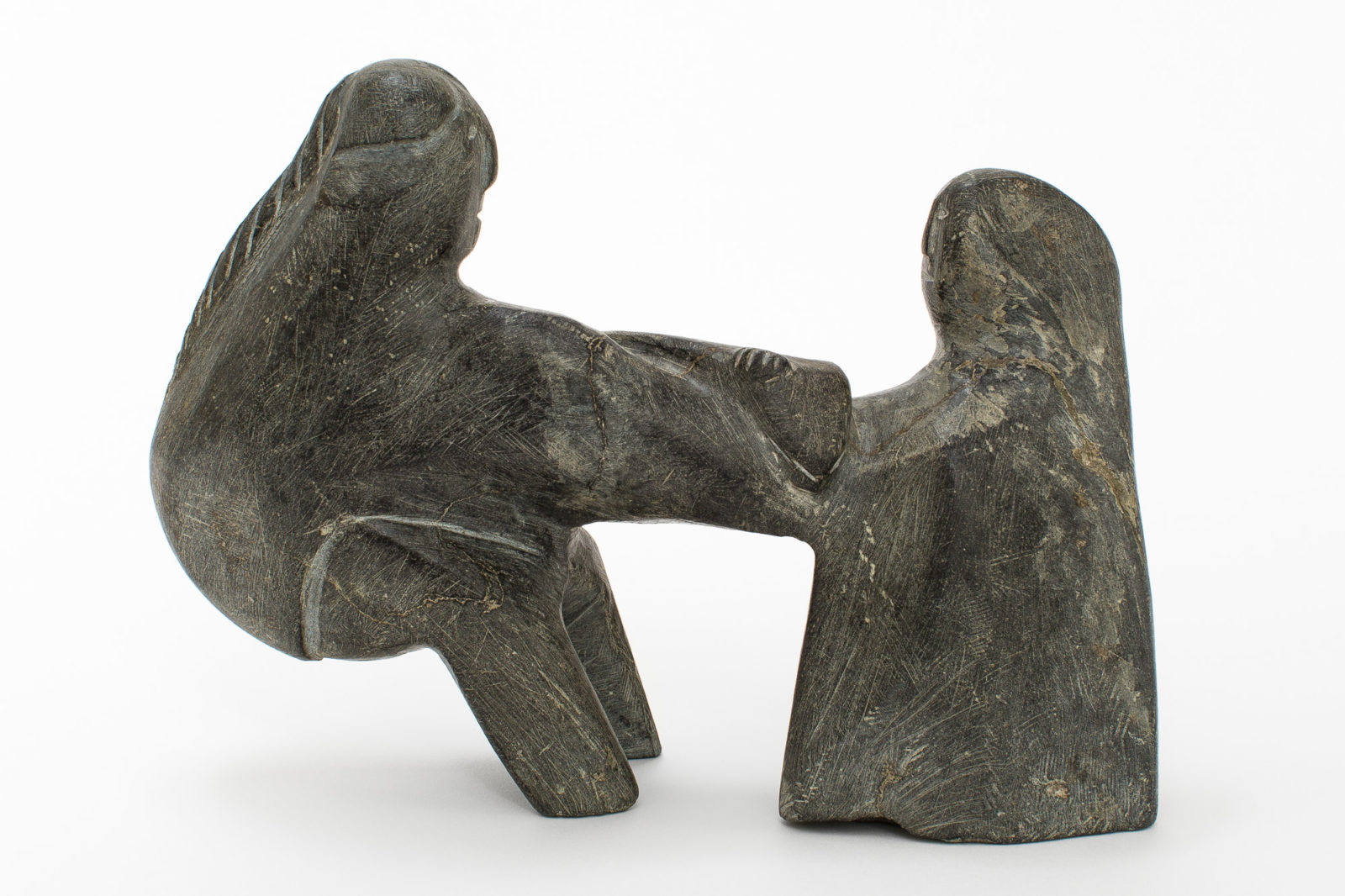 Elizabeth Nutaraluk Aulatjut - untitled (man giving fish to woman)