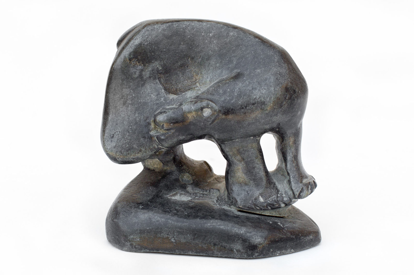Thomassie Kudluk - untitled (bear licking foot)